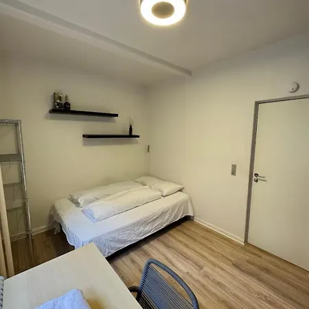 Comfortable In Center